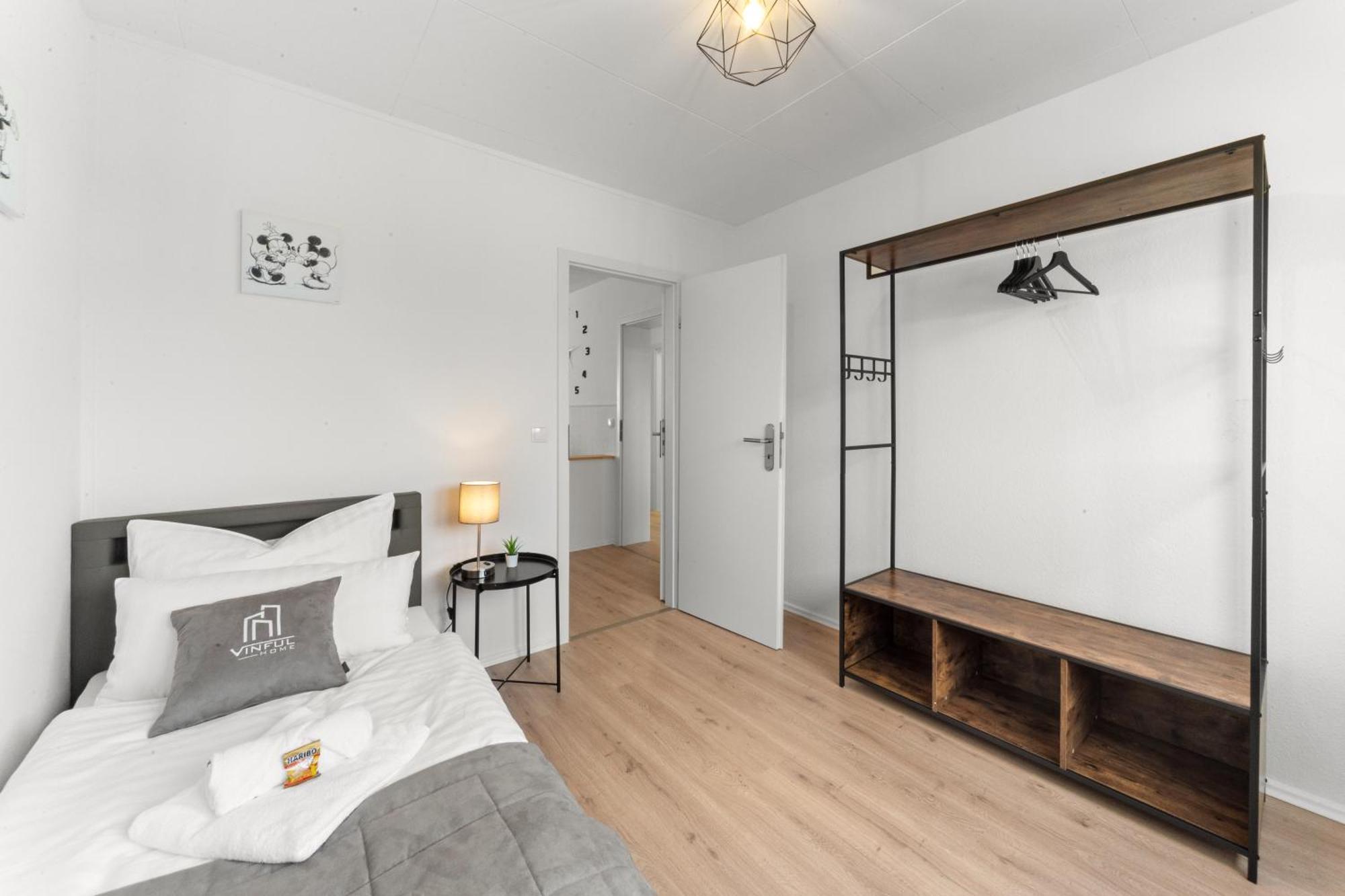 Vinful: Premium-Apartment Mit Balkon Und Parkplatz Muelheim an der Ruhr Exterior photo